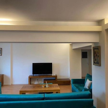 Old Town Apartment With Panoramic View Bucarest Esterno foto