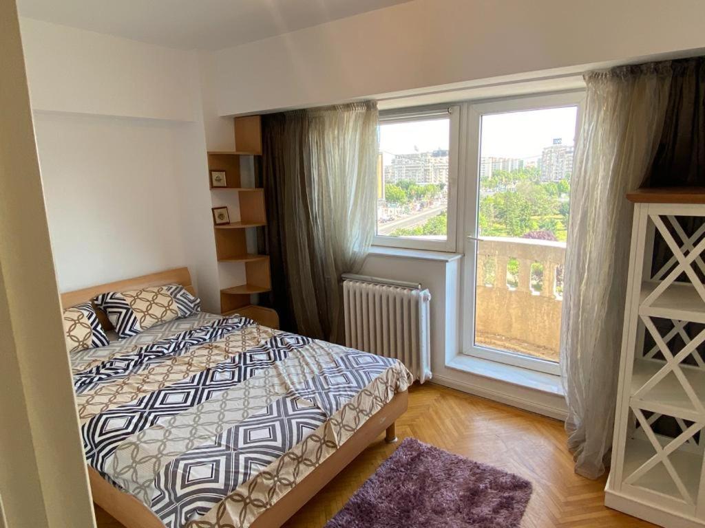 Old Town Apartment With Panoramic View Bucarest Esterno foto