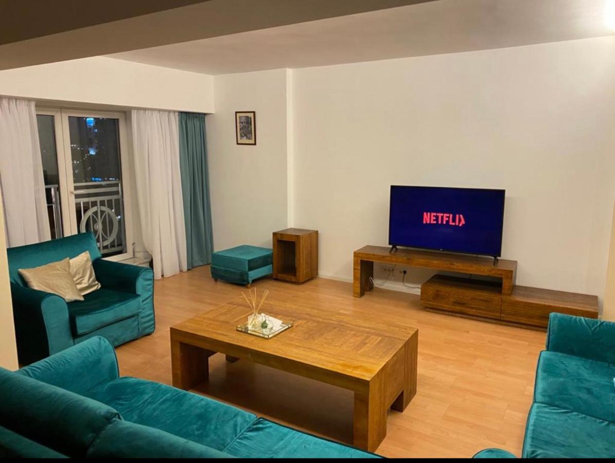 Old Town Apartment With Panoramic View Bucarest Esterno foto